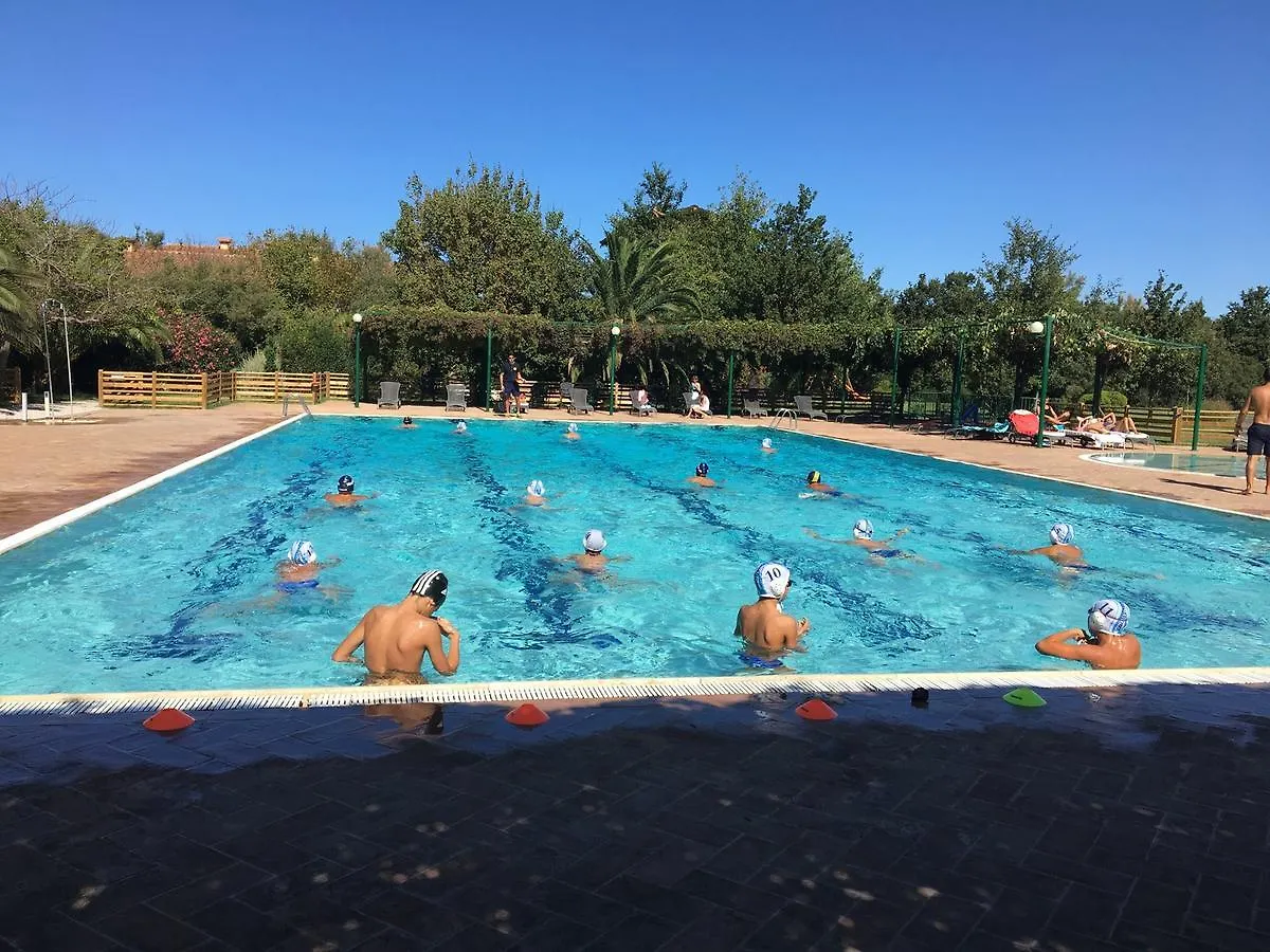 Campastrello Sport Hotel Residence Castagneto Carducci 3*,  Italië